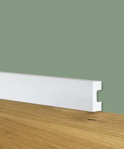 Battiscopa SQUADRATO BIANCO Passacavo bassissimo 25x13mm in POLIMERI (prezzo al metro)